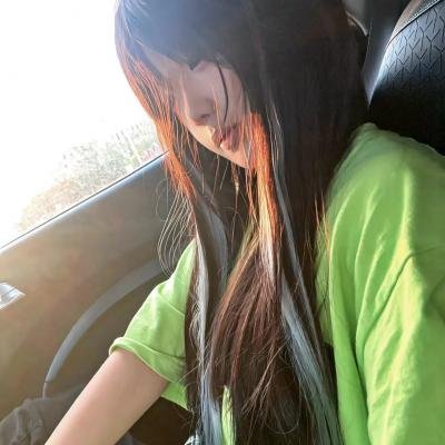 女仆们